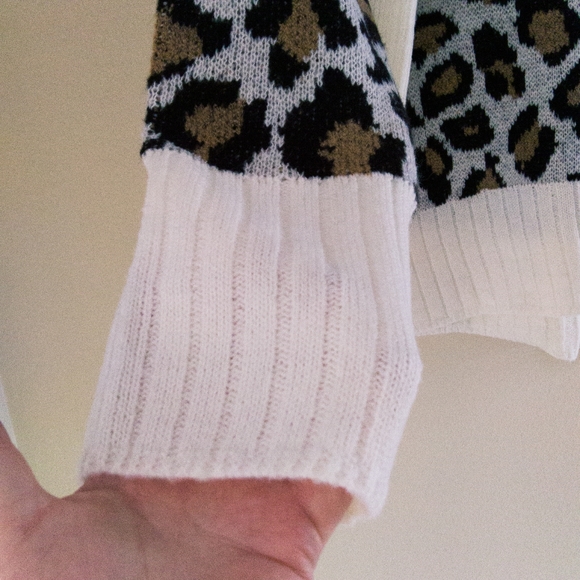 ALISON ANDREWS Leopard  Illusion Sweater Women's L Ribbed Panel Mock Neck NWT - Picture 4 of 14